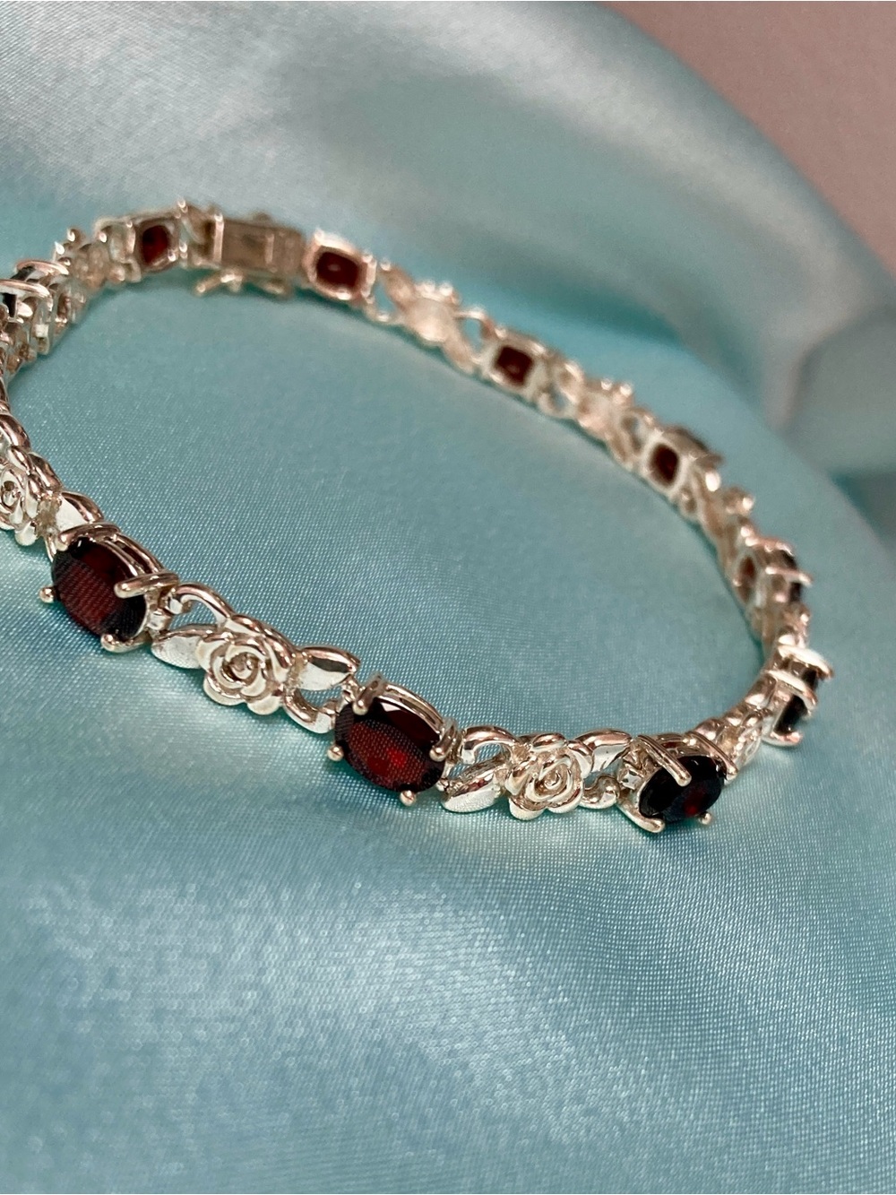 Vintage Silver Garnet Rose Link Bracelet .925 70s Gorgeous